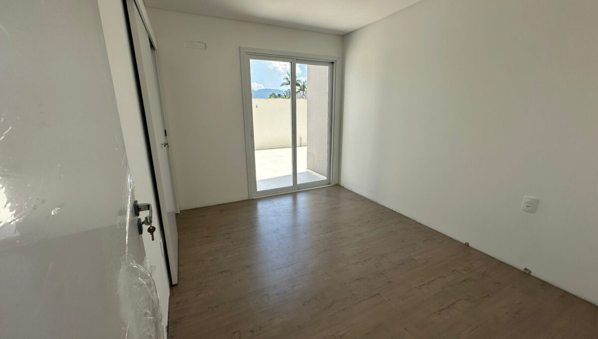 036d92f0-91b7-4cfa-8476-8f7a091d680b