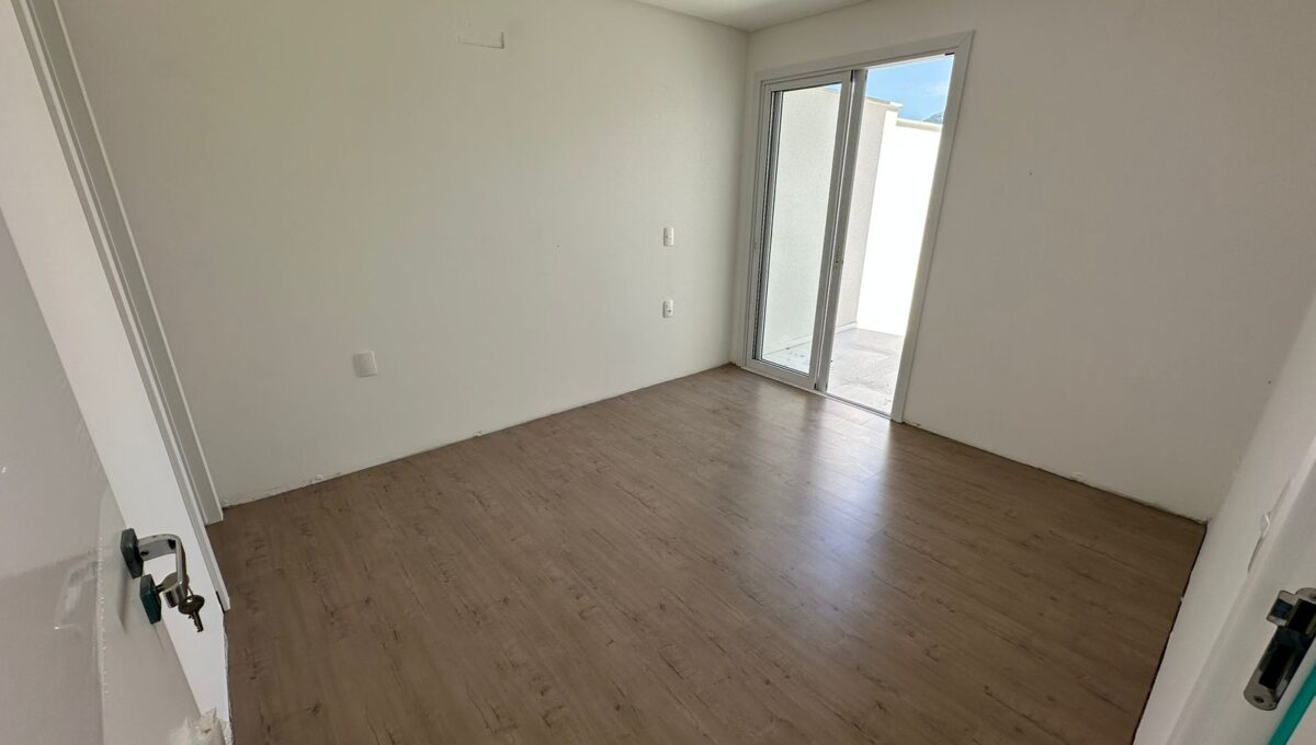 099e243d-166d-4073-9bc5-fedb1b52fc1c (1)