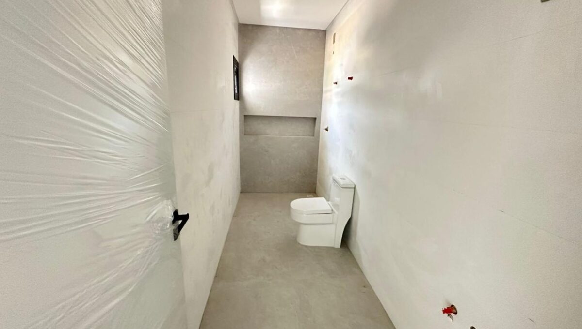 60c7bb72-211b-4a14-b44b-97beef5b5f33